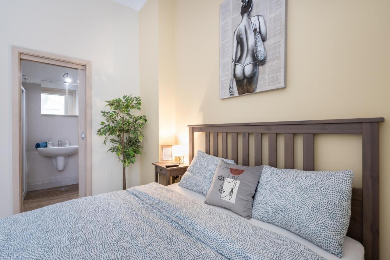 Basilika Monnalisa Luxury 3 Bedrooms Apartment With Amazing View Need Reservation X Free Parking Budapest Eksteriør billede