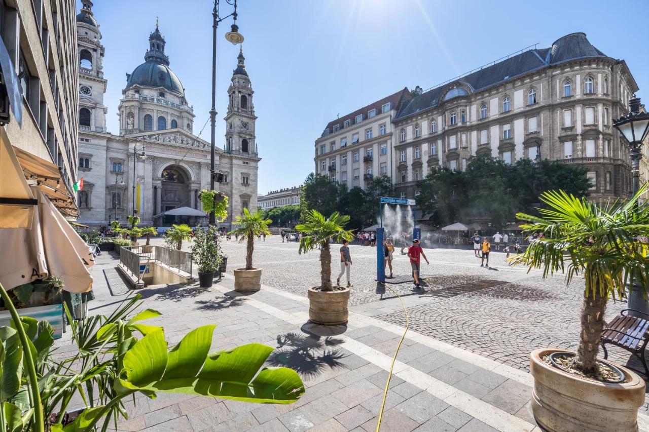 Basilika Monnalisa Luxury 3 Bedrooms Apartment With Amazing View Need Reservation X Free Parking Budapest Eksteriør billede