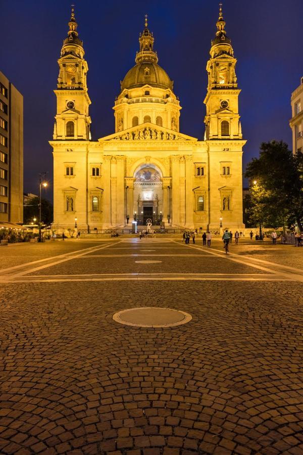 Basilika Monnalisa Luxury 3 Bedrooms Apartment With Amazing View Need Reservation X Free Parking Budapest Eksteriør billede