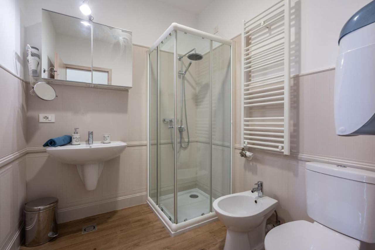 Basilika Monnalisa Luxury 3 Bedrooms Apartment With Amazing View Need Reservation X Free Parking Budapest Eksteriør billede