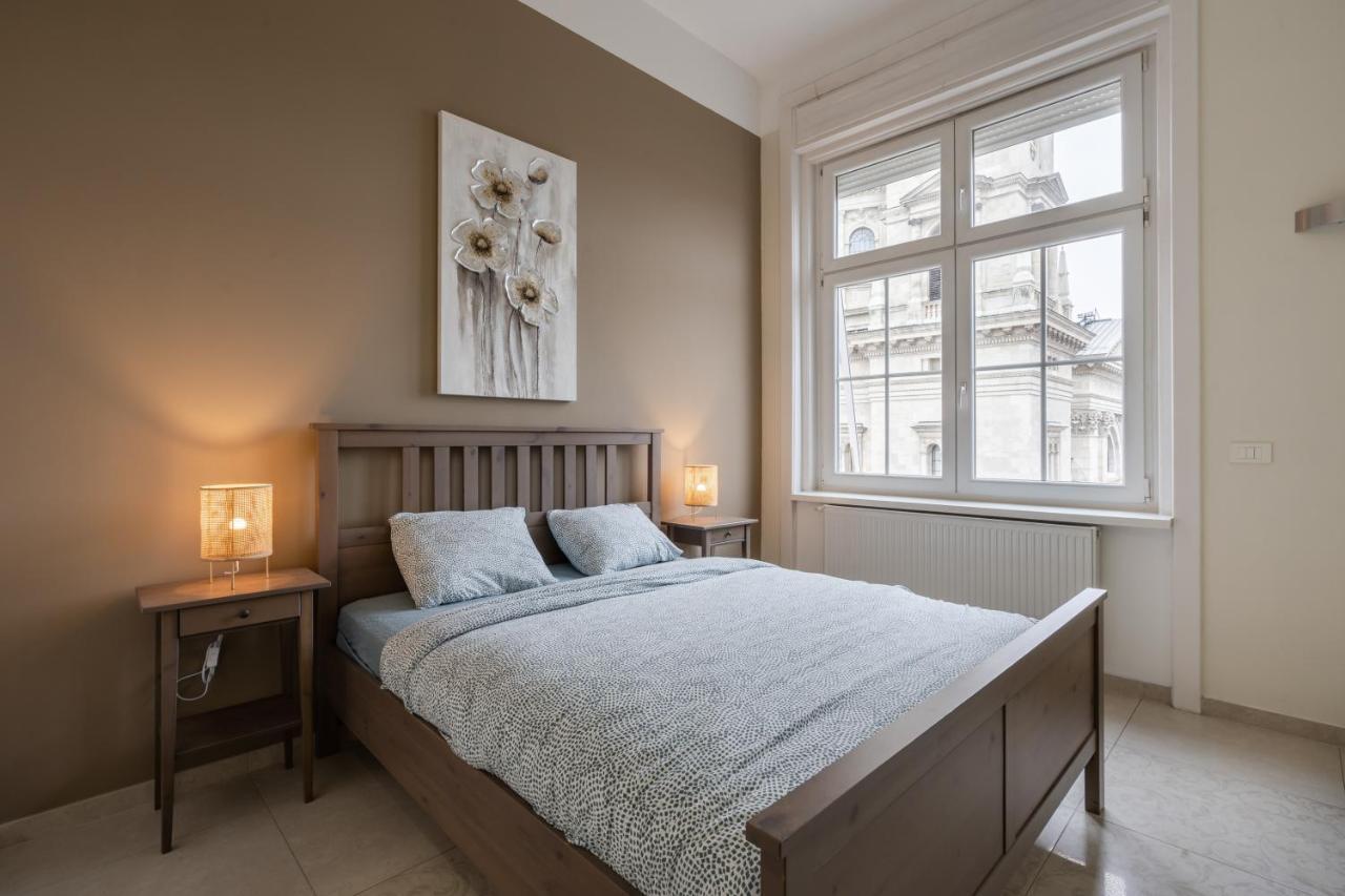 Basilika Monnalisa Luxury 3 Bedrooms Apartment With Amazing View Need Reservation X Free Parking Budapest Eksteriør billede