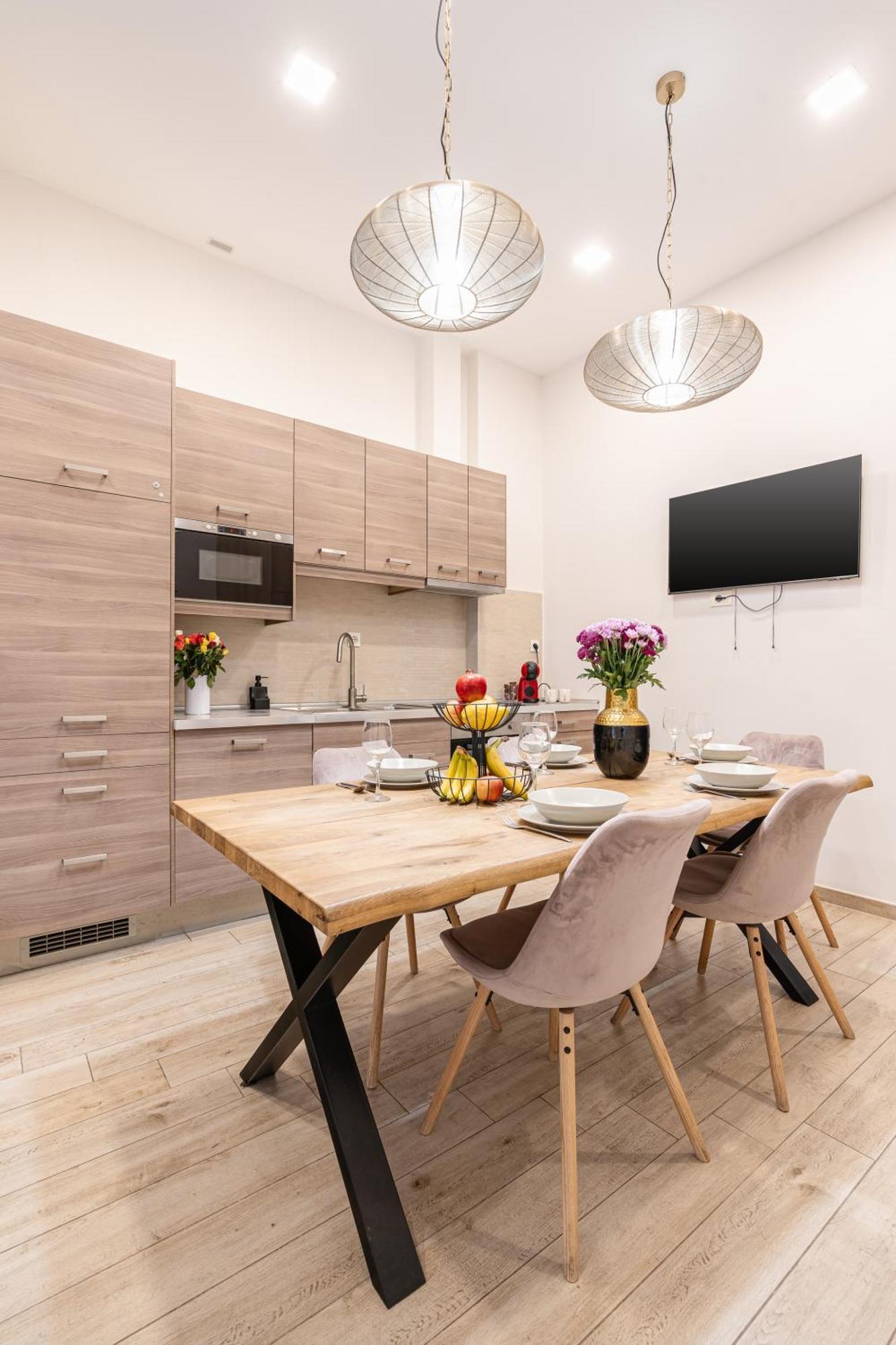 Basilika Monnalisa Luxury 3 Bedrooms Apartment With Amazing View Need Reservation X Free Parking Budapest Eksteriør billede